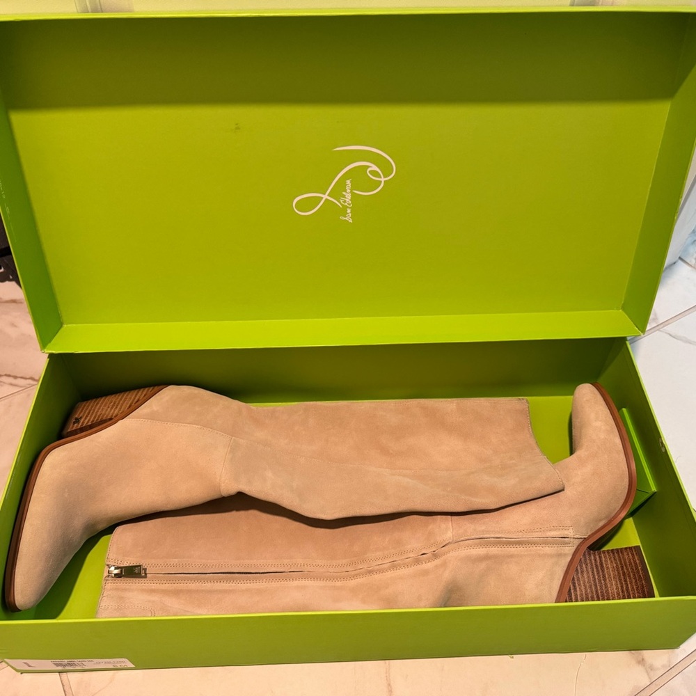 Elegant Tan Knee-High Boots